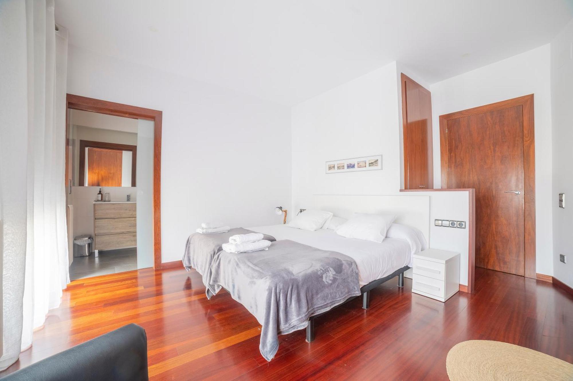 Mazi Apartments Colon 비크 외부 사진